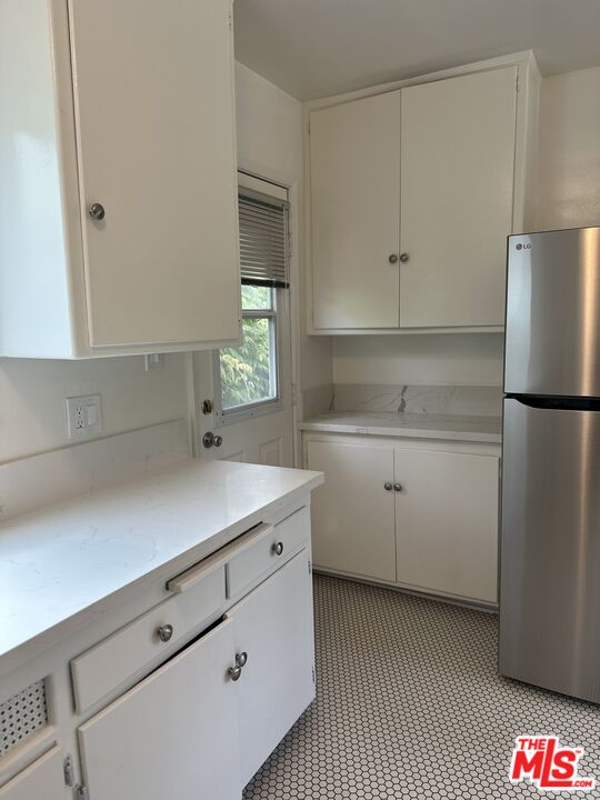 3017 Colorado Ave Unit: B