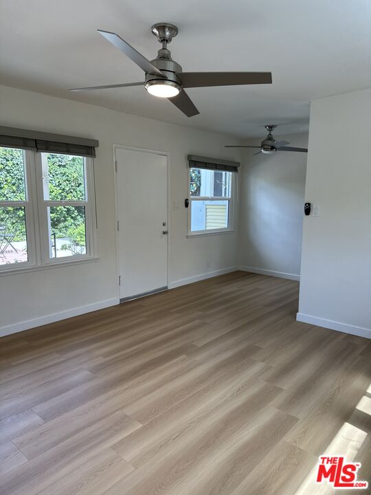 3017 Colorado Ave Unit: B