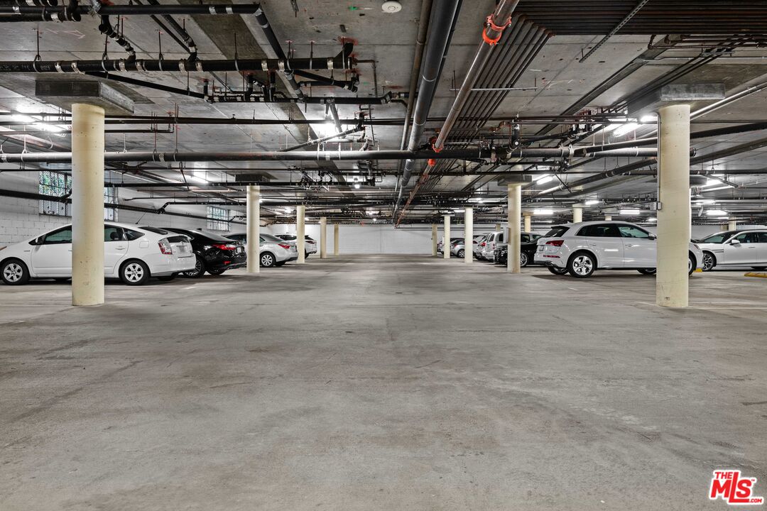 2367 Jefferson St Unit: 320