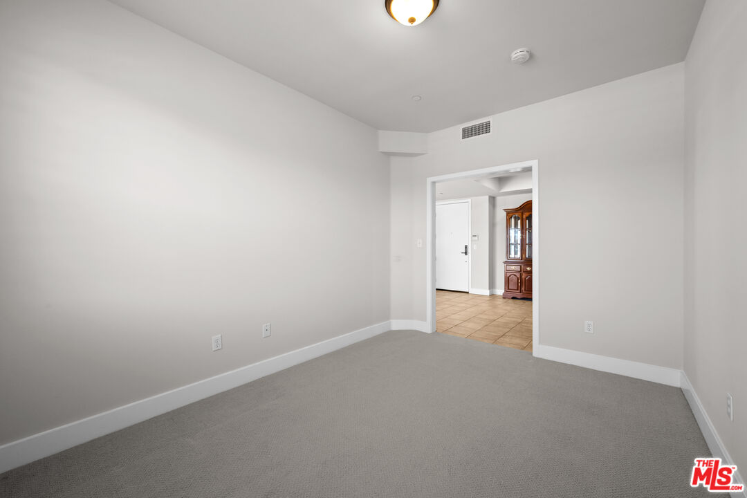 2367 Jefferson St Unit: 320