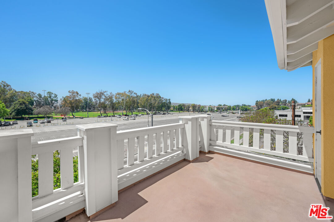 2367 Jefferson St Unit: 320