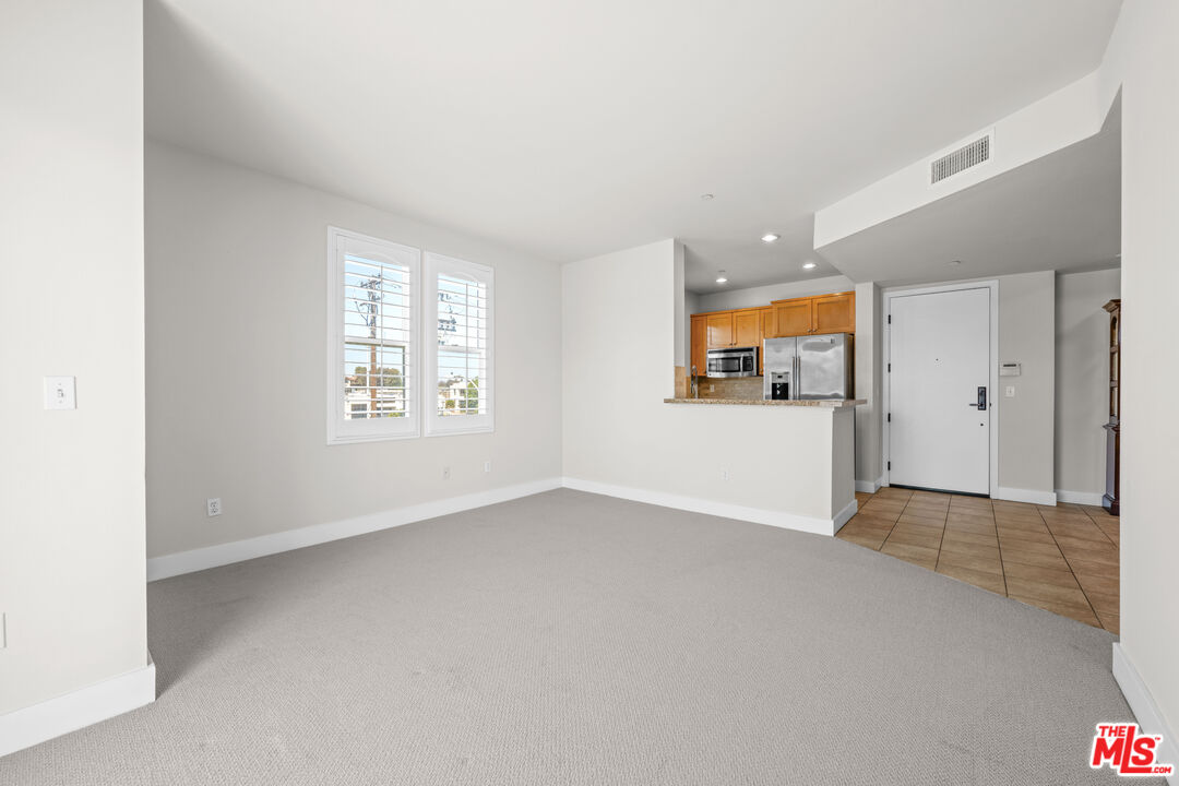 2367 Jefferson St Unit: 320