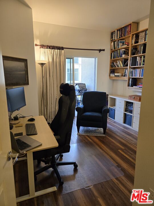 7100 Alvern St Unit: 114