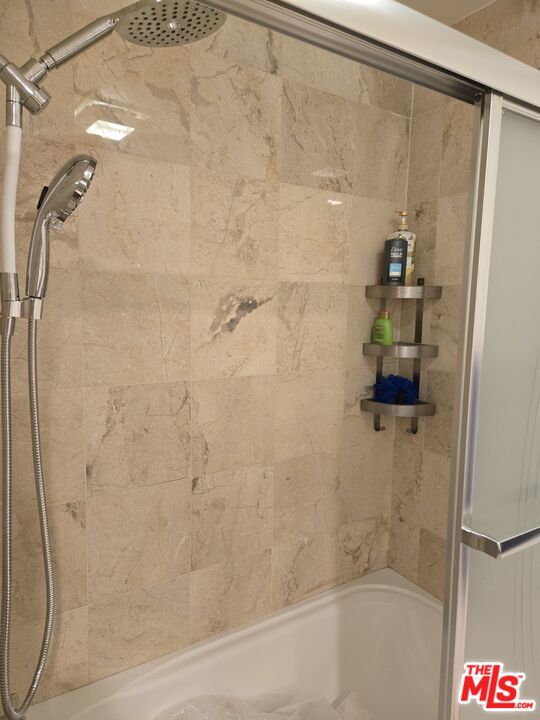 7100 Alvern St Unit: 114