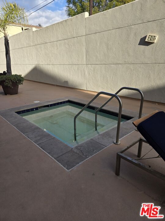 7100 Alvern St Unit: 114