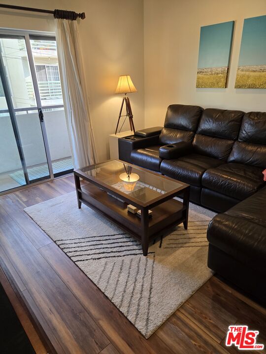 7100 Alvern St Unit: 114