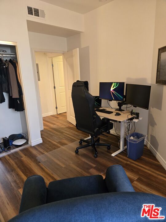 7100 Alvern St Unit: 114