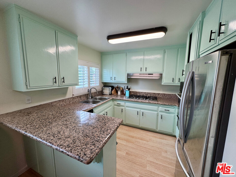5215 Sepulveda Blvd Unit: 15D