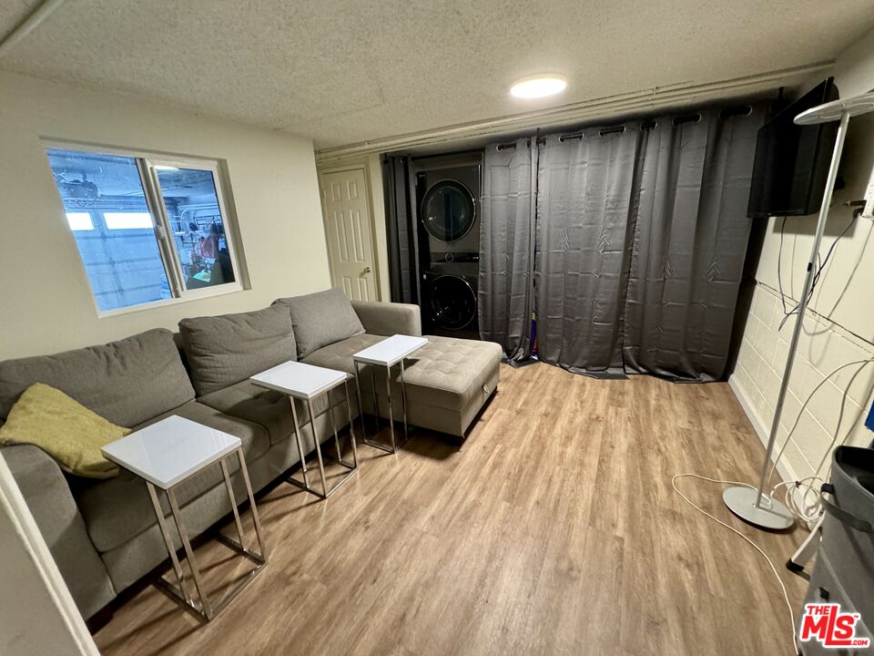 5215 Sepulveda Blvd Unit: 15D