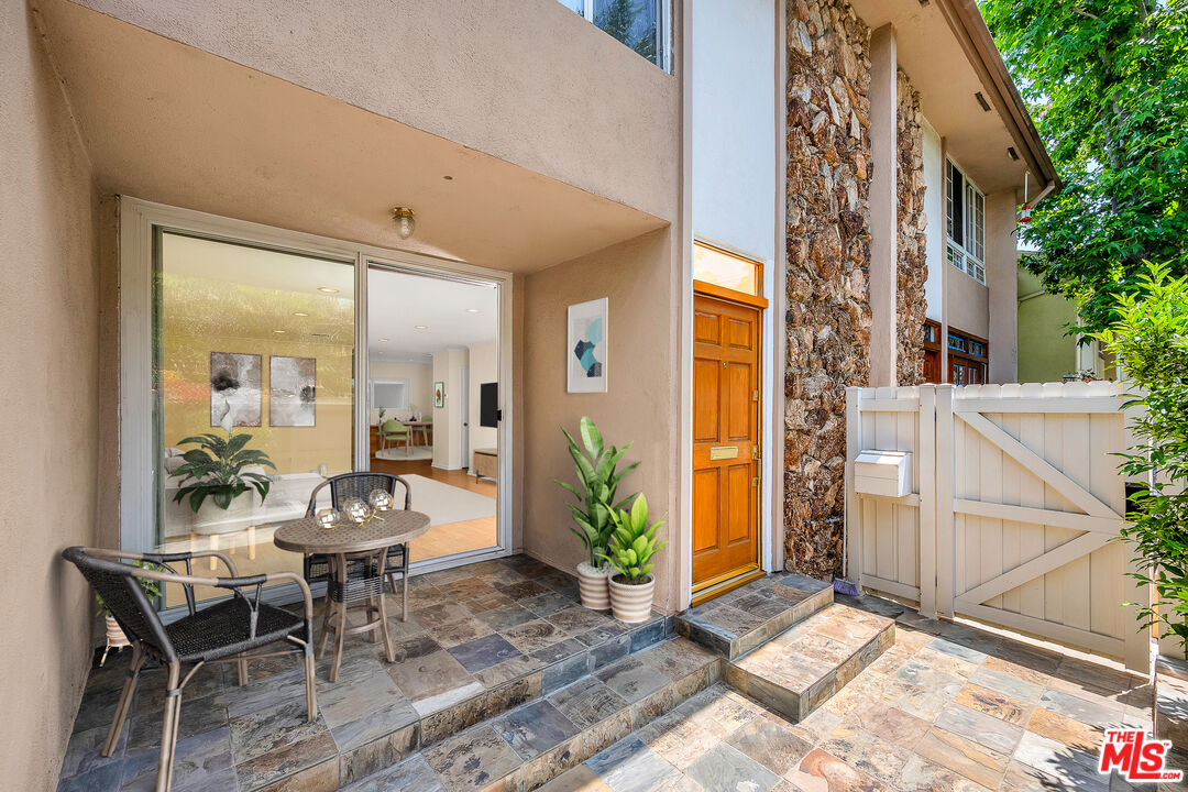 5215 Sepulveda Blvd Unit: 8B