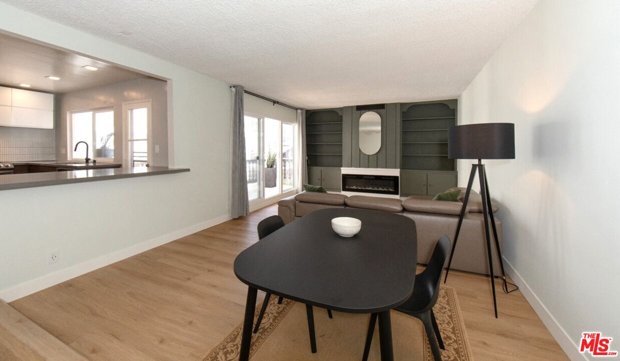 6124 Buckingham Pkwy Unit: 307