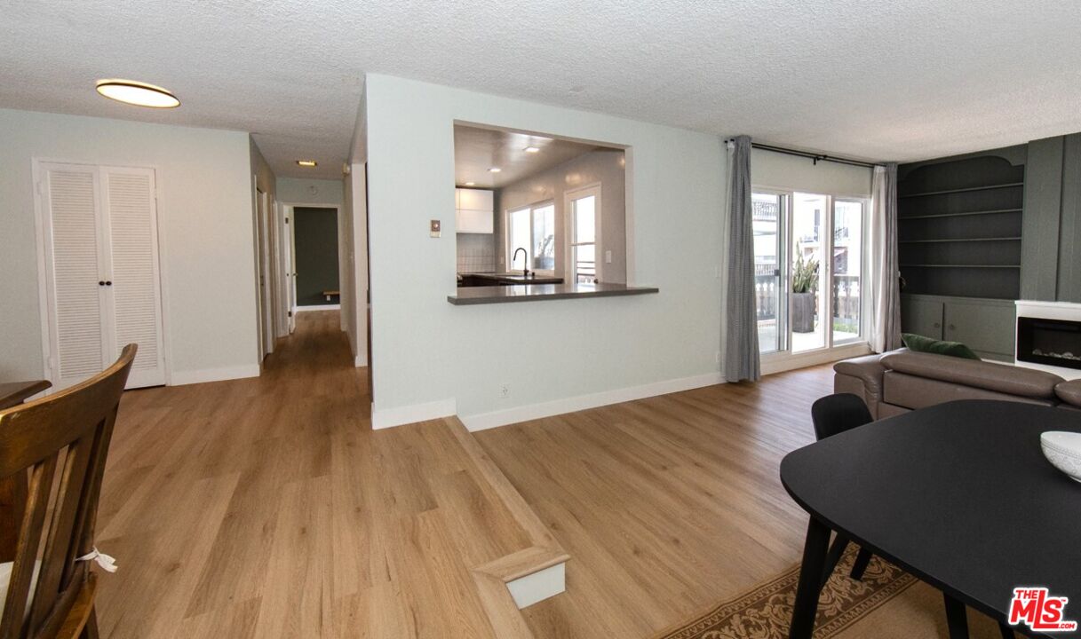 6124 Buckingham Pkwy Unit: 307