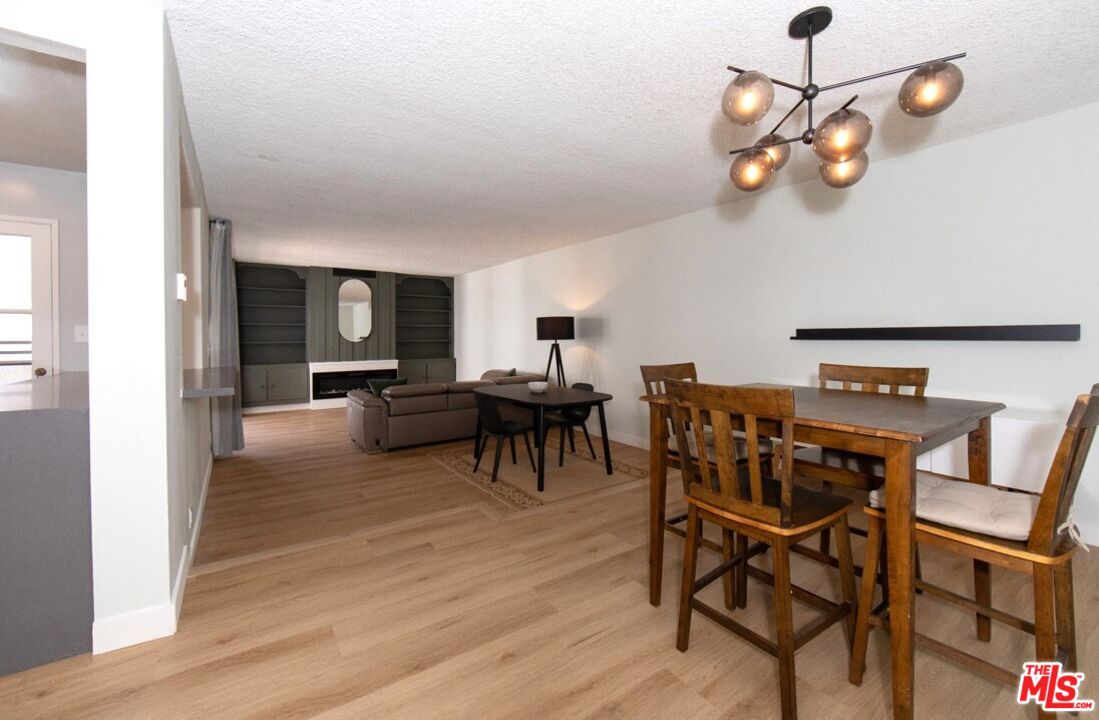 6124 Buckingham Pkwy Unit: 307
