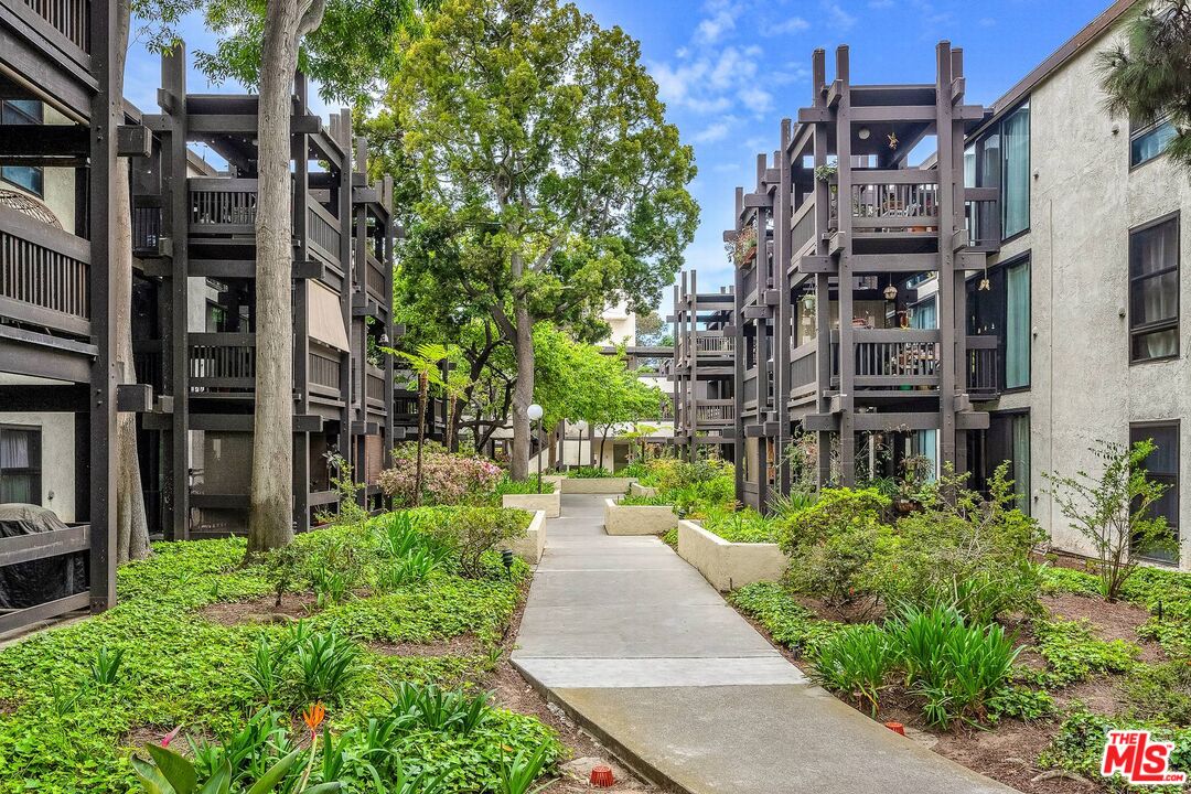 7765 W 91st St Unit: A3118