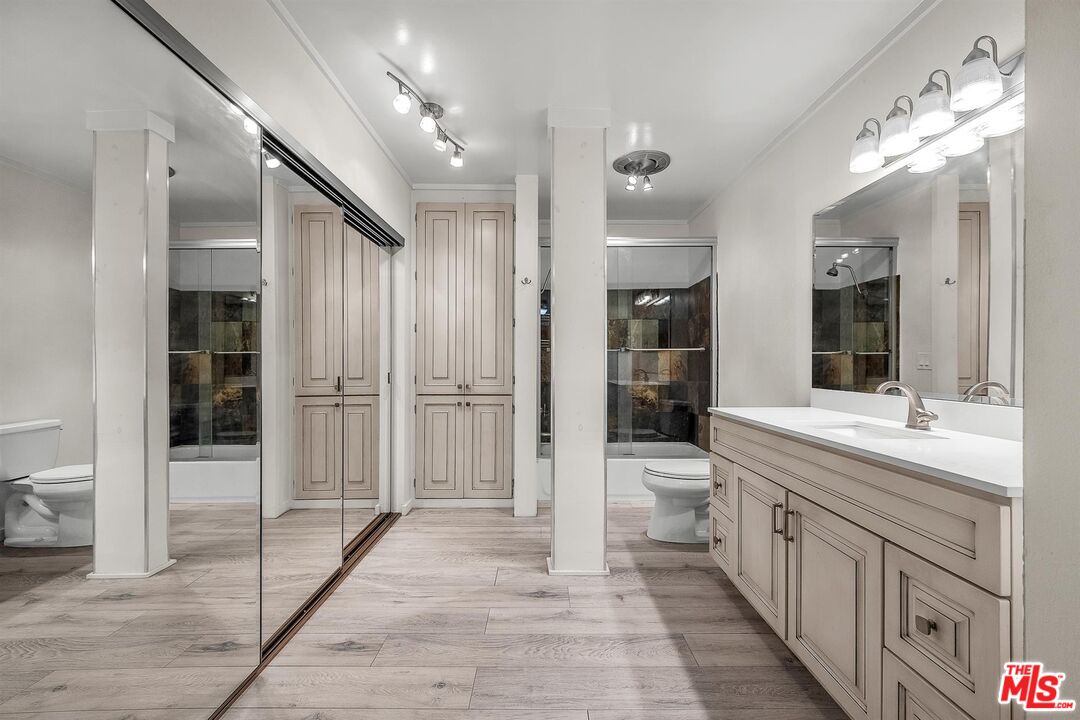 7765 W 91st St Unit: A3118