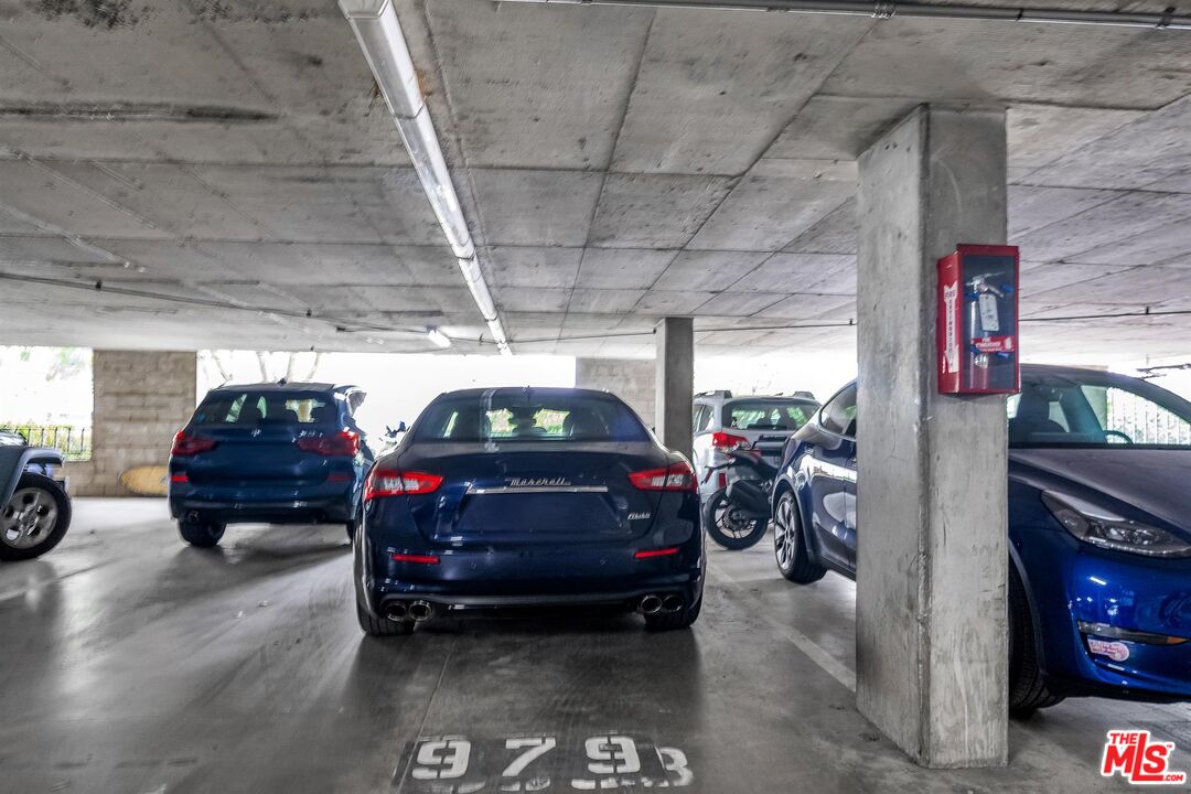 7765 W 91st St Unit: A3118