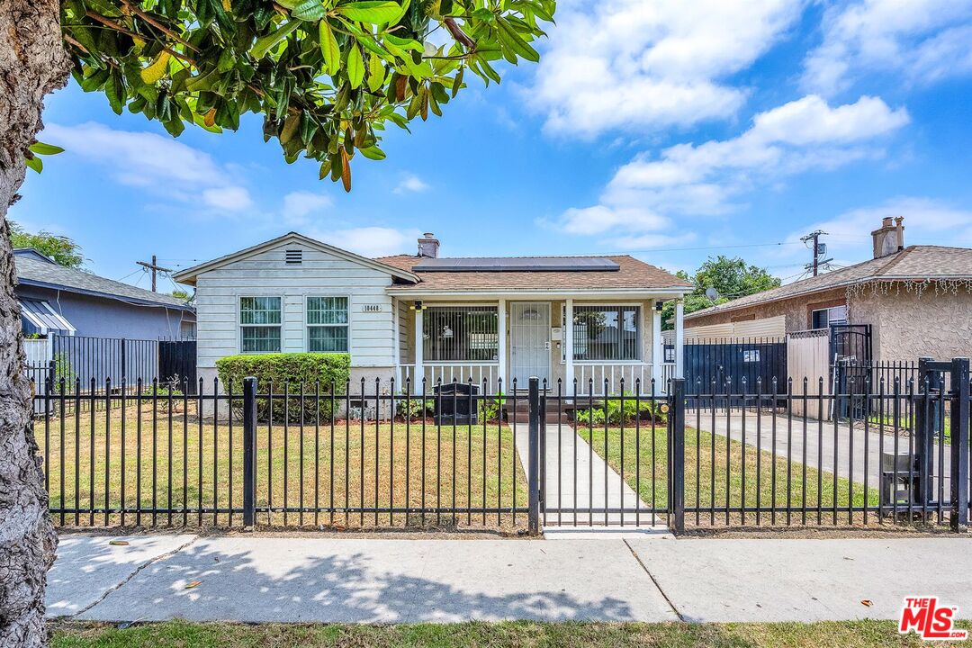 10448 W Zamora Ave
