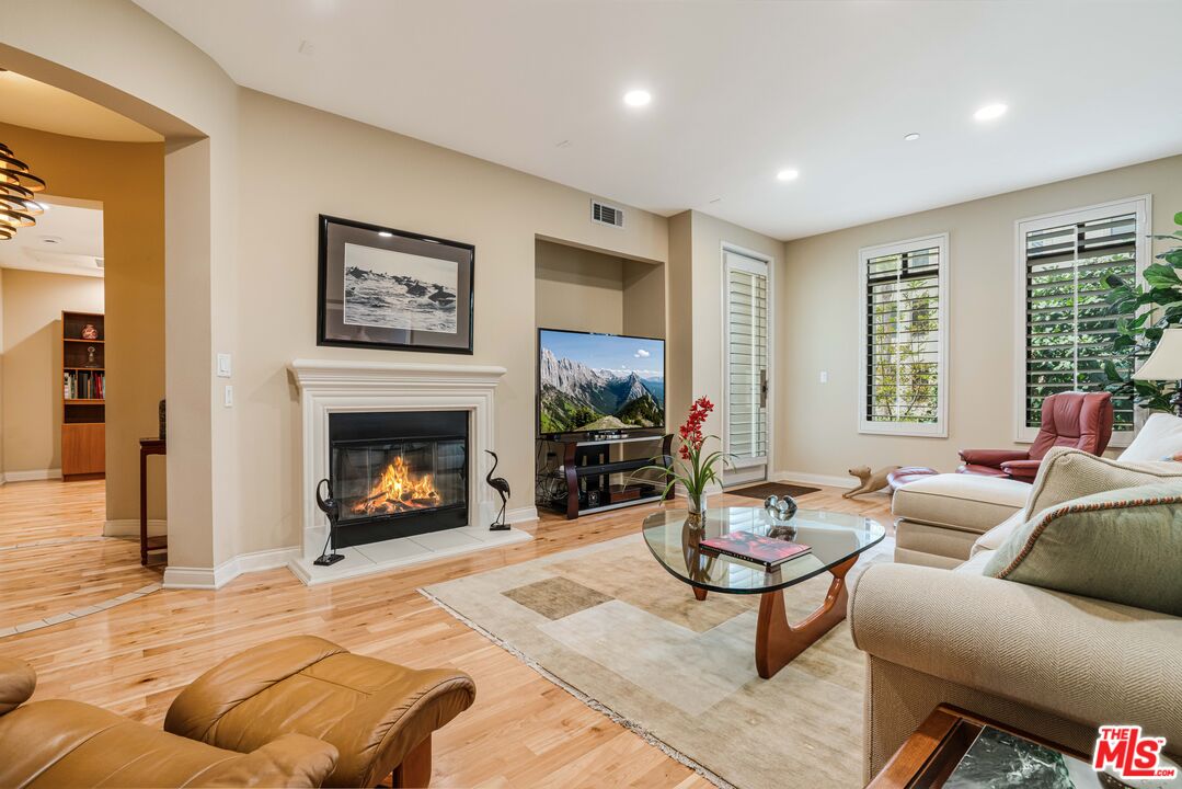 5625 W Crescent Park Unit: 205