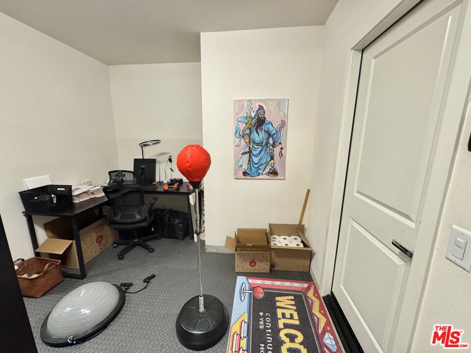 11338 Valley Unit: C