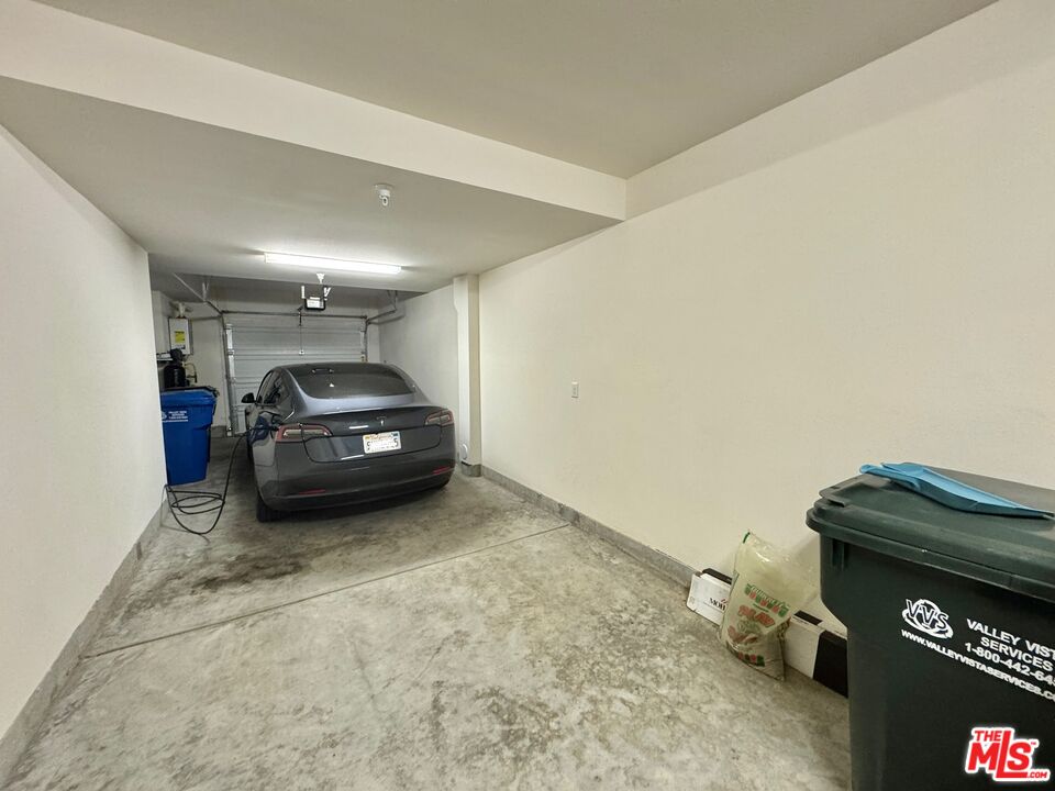 11338 Valley Unit: C