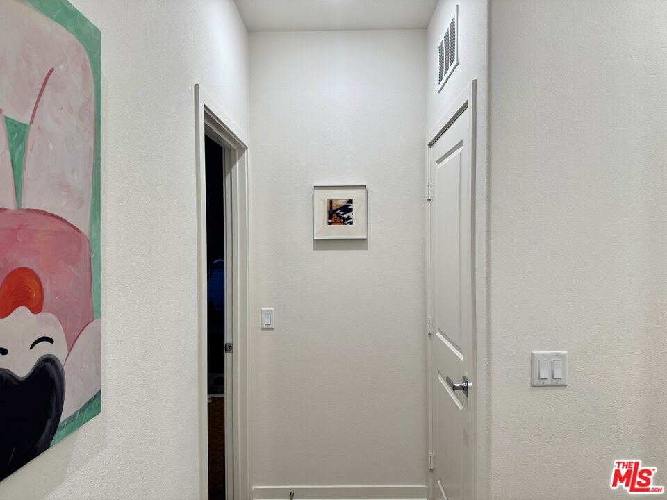 11338 Valley Unit: C