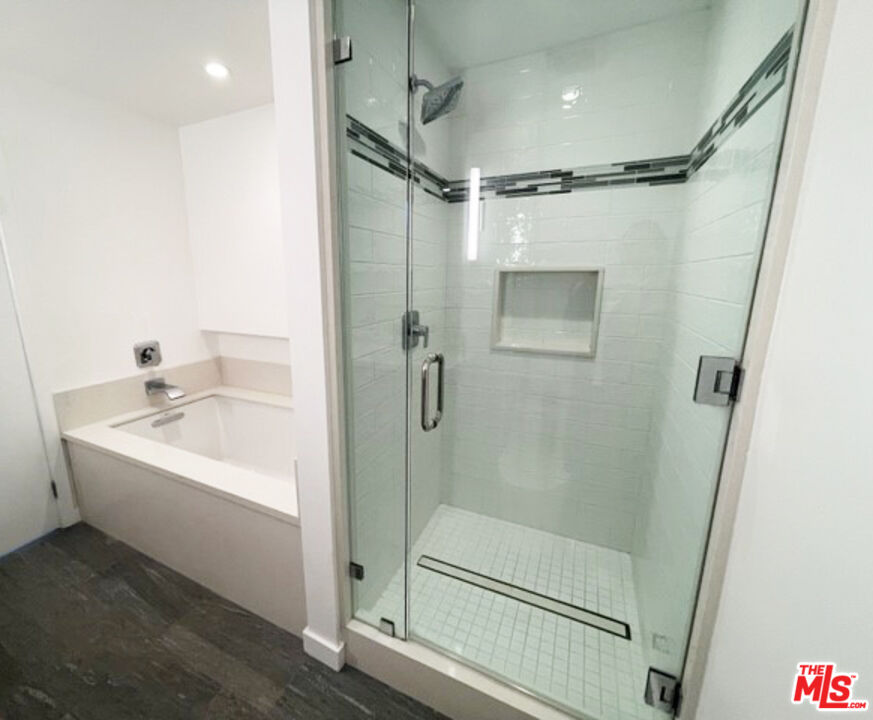 311 Bora Bora Way Unit: 3207