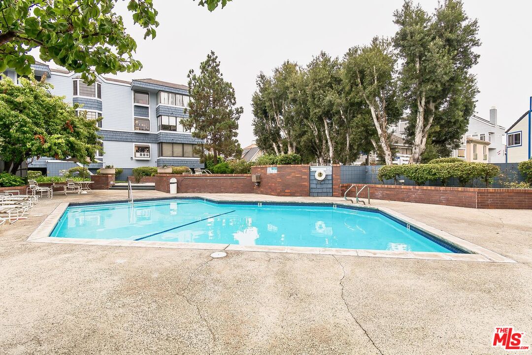 311 Bora Bora Way Unit: 3207