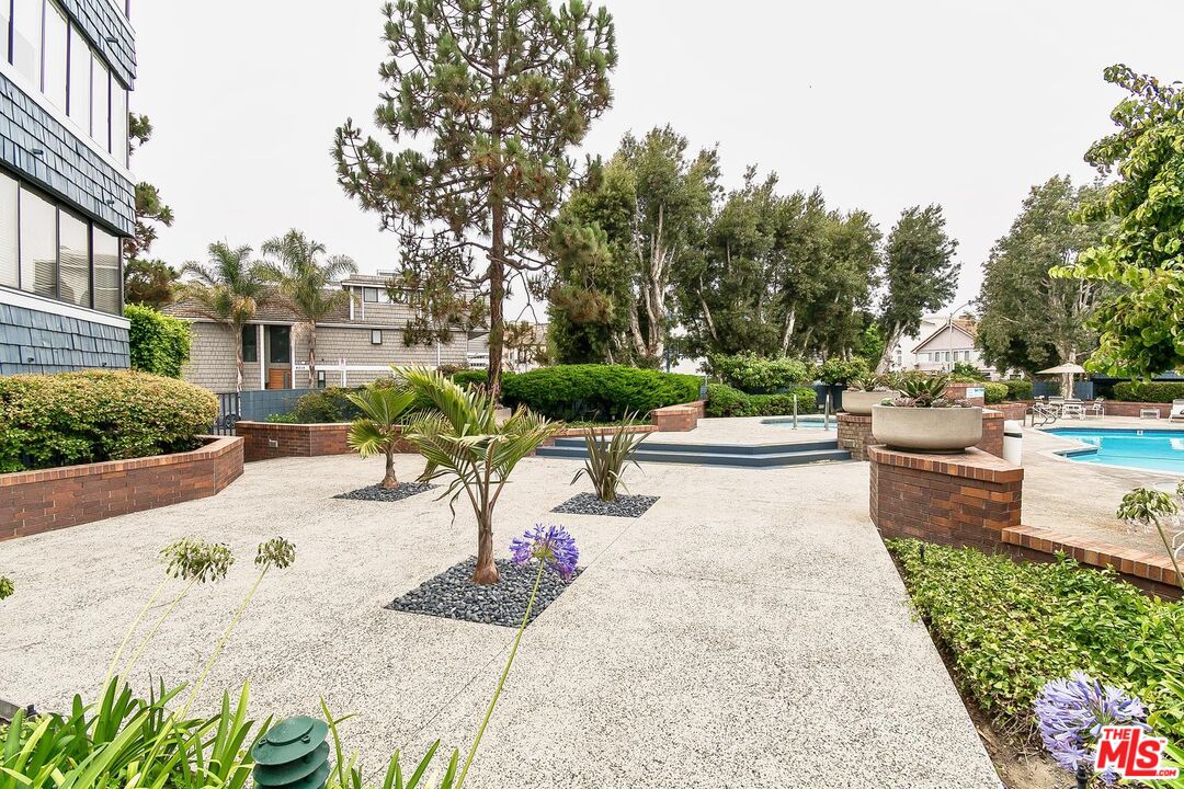 311 Bora Bora Way Unit: 3207