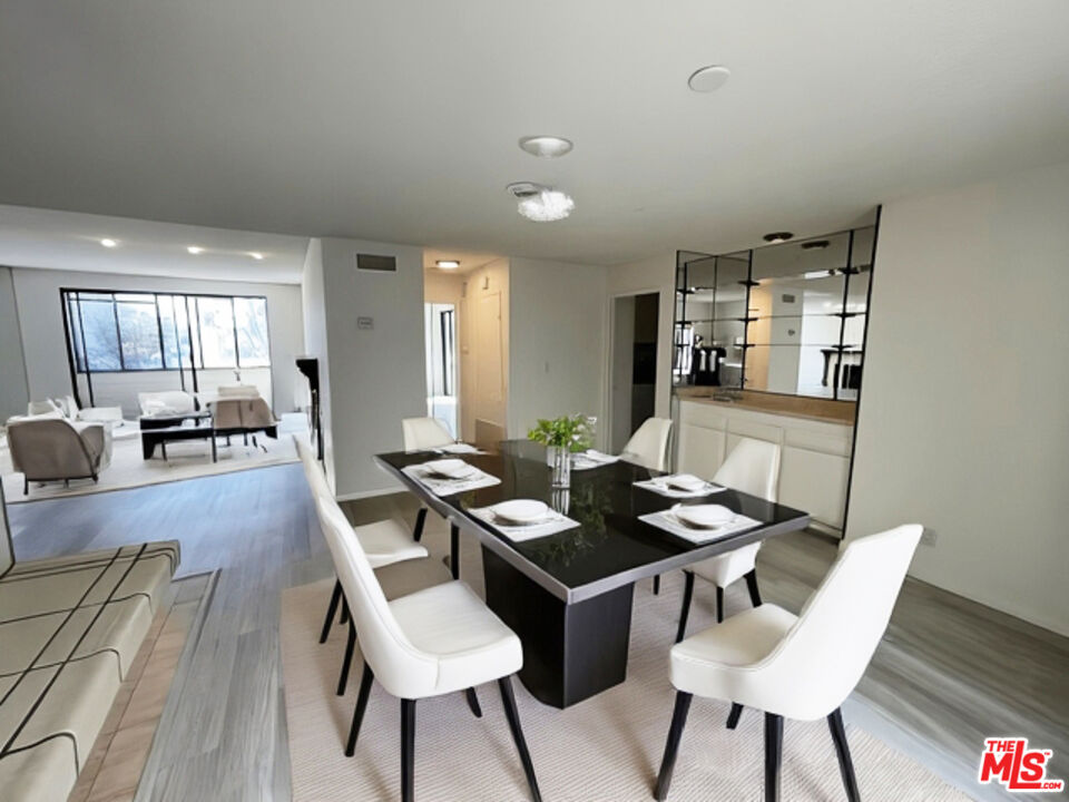 311 Bora Bora Way Unit: 3207