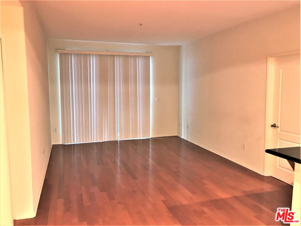 4060 Glencoe Ave Unit: 130