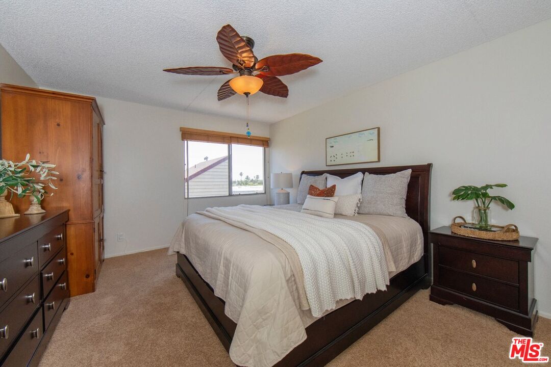 6000 CANTERBURY DR Unit: D301