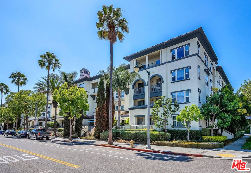 12963 Runway Rd Unit: 414