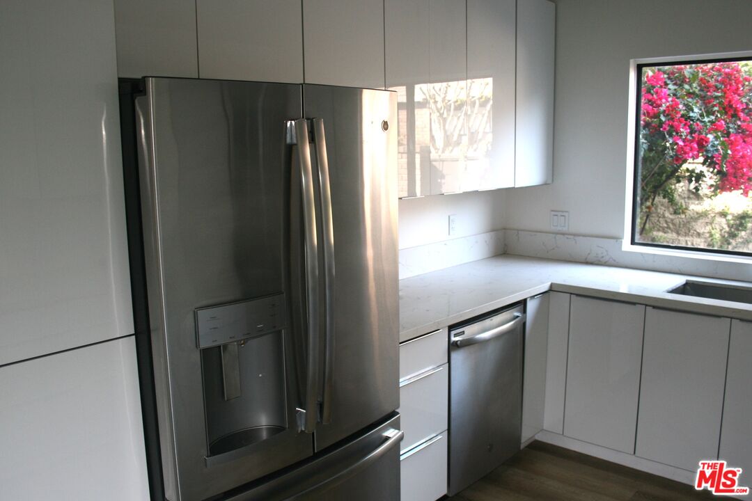 4561 Alla Rd Unit: 4