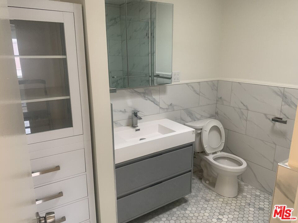 4561 Alla Rd Unit: 4