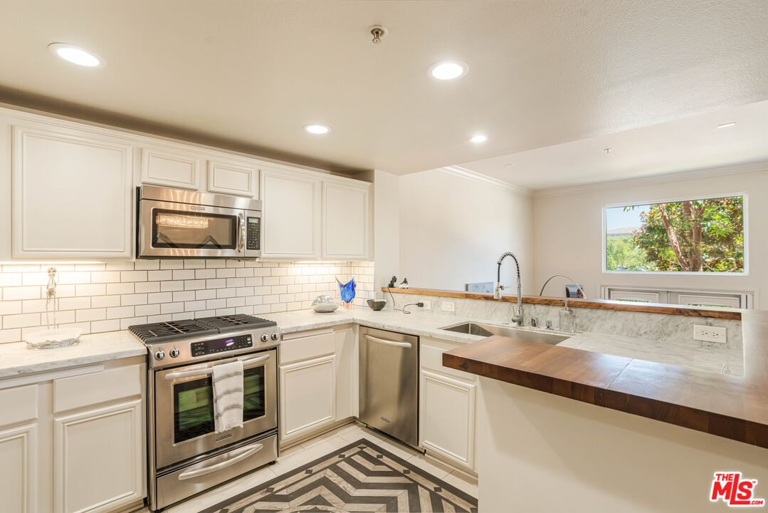 13200 Pacific Promenade Prome Unit: 110