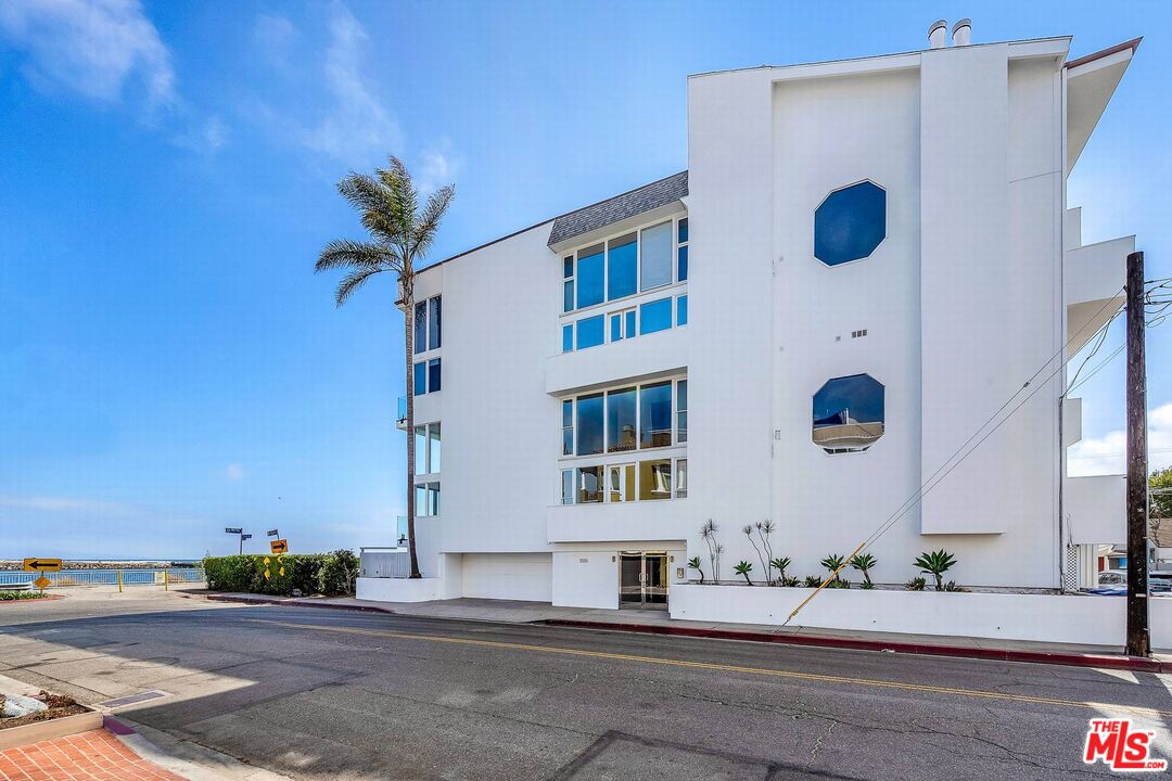 5515 Pacific Ave Unit: 3