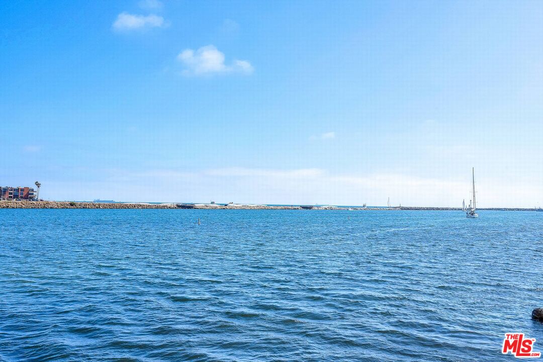 5515 Pacific Ave Unit: 3