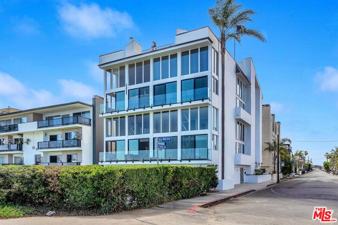 5515 Pacific Ave Unit: 3