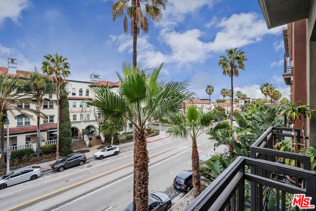 6020 Seabluff Dr Unit: 321