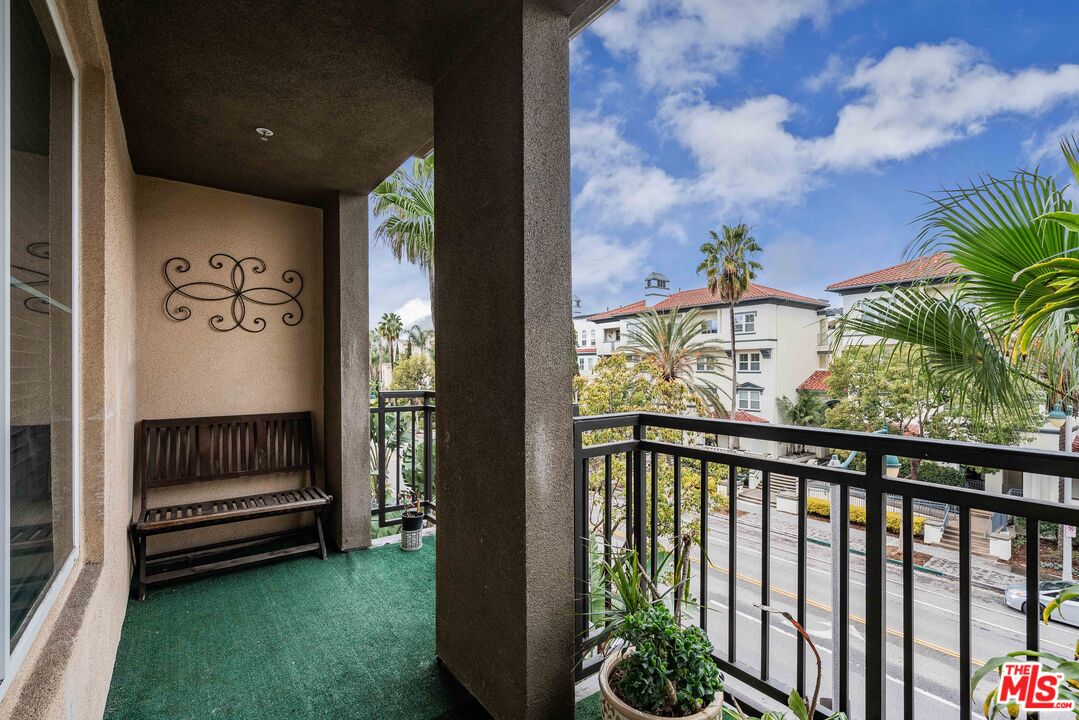 6020 Seabluff Dr Unit: 321