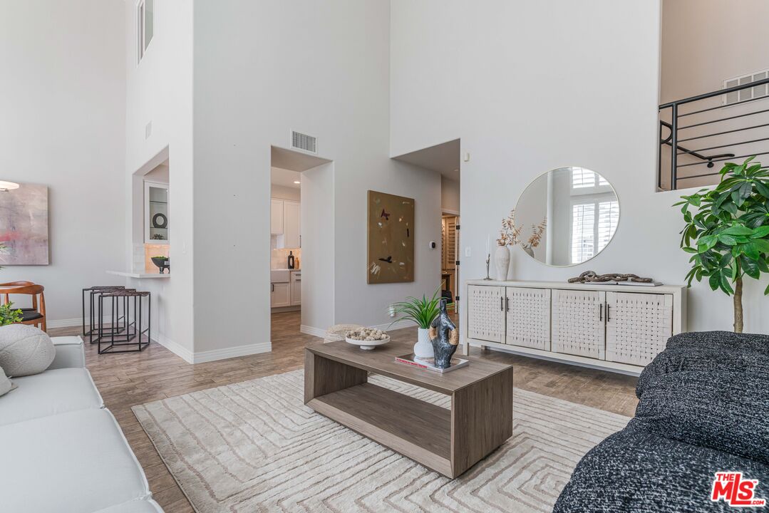 7100 Playa Vista Dr Unit: 406