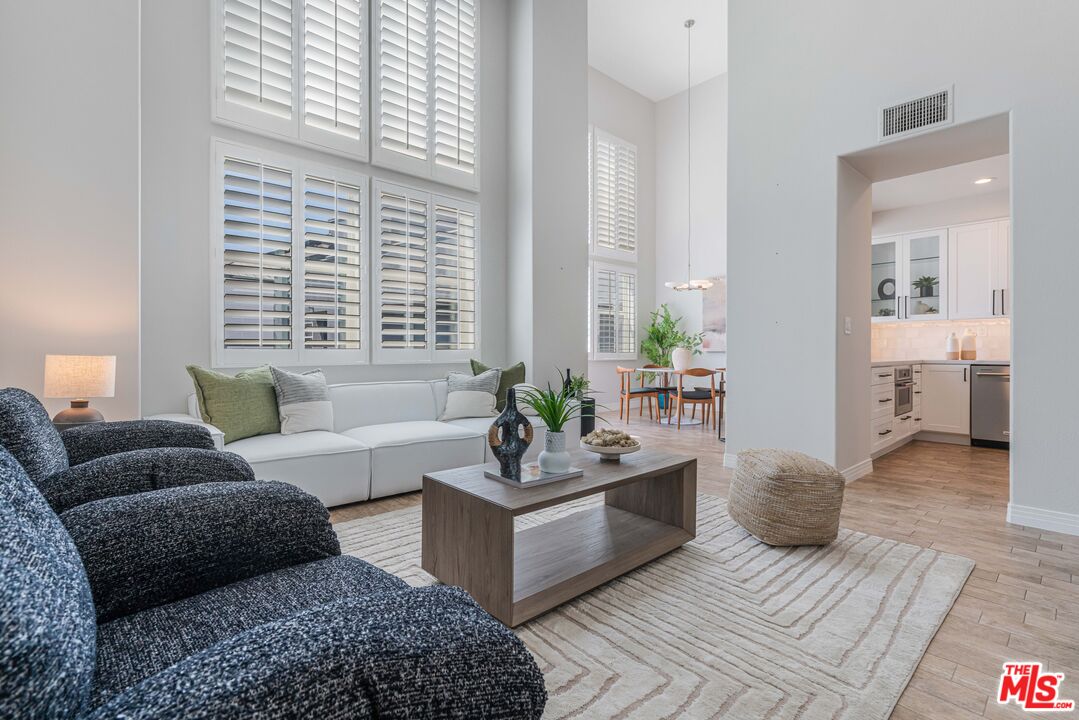 7100 Playa Vista Dr Unit: 406