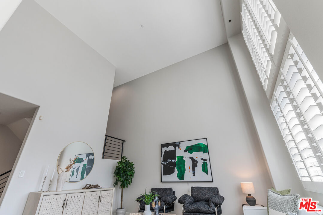 7100 Playa Vista Dr Unit: 406
