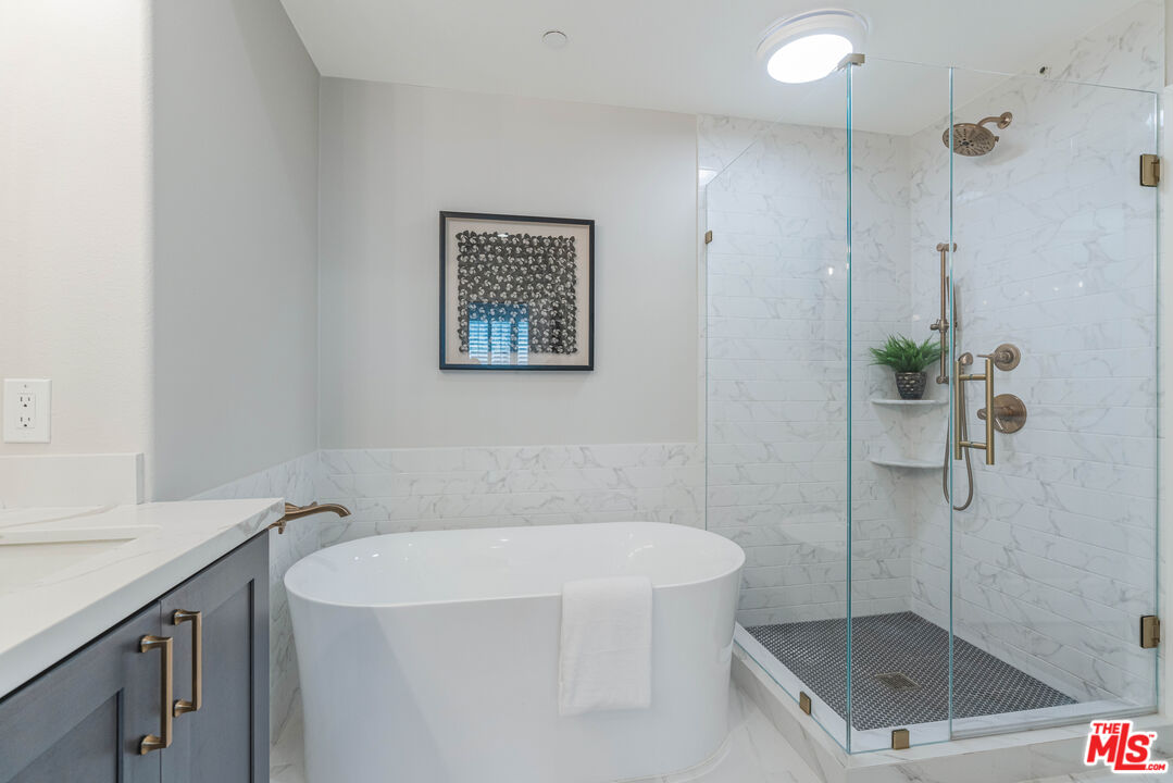 7100 Playa Vista Dr Unit: 406