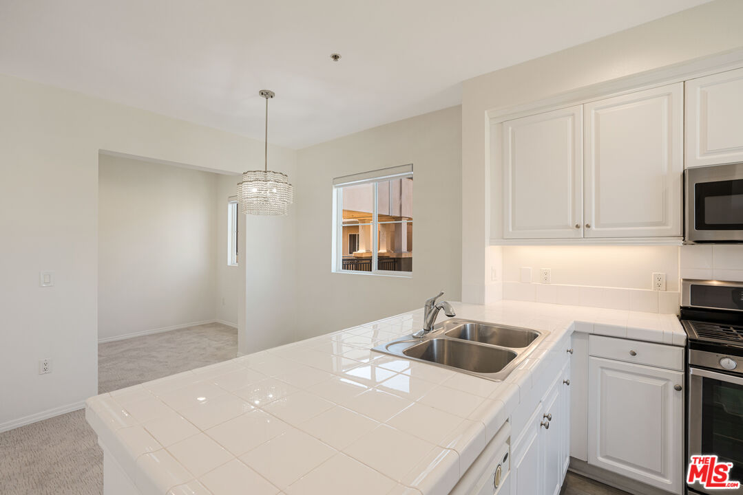 6020 Seabluff Dr Unit: 426