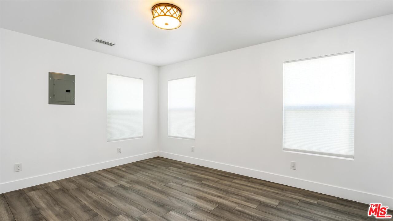 16947 S Dalton Ave Unit: B