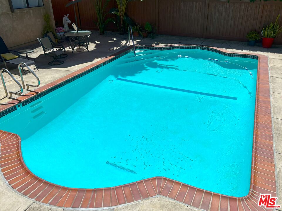 5901 Canterbury Dr Unit: 5