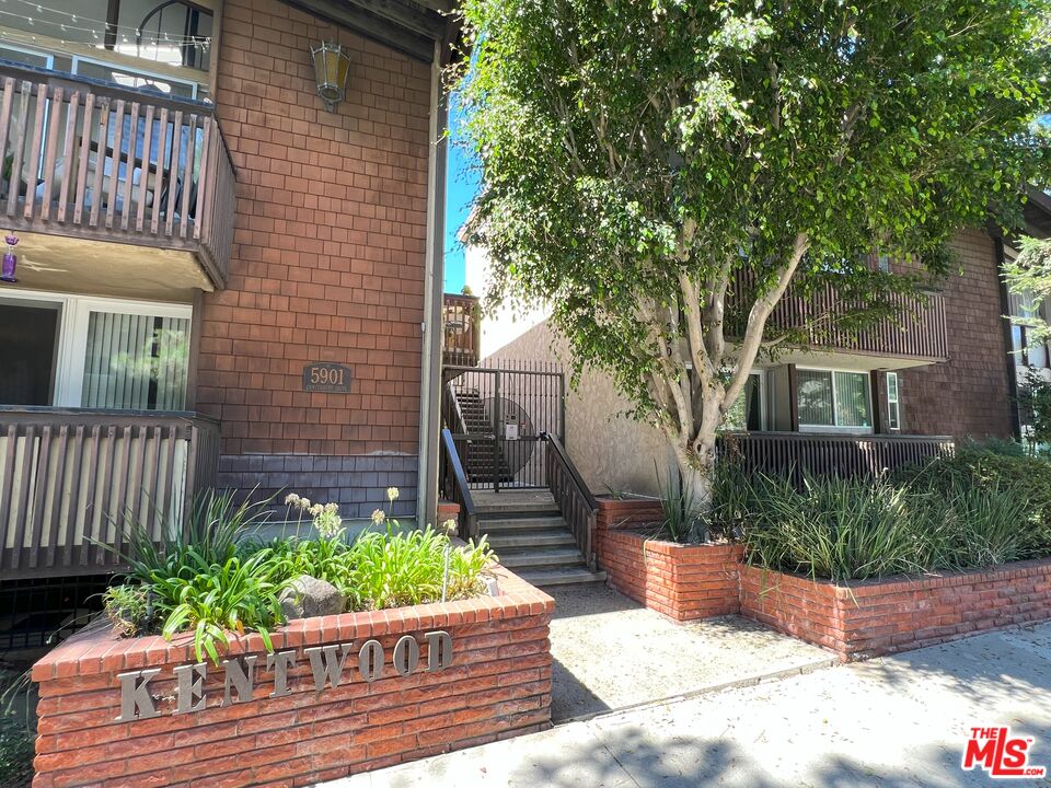 5901 Canterbury Dr Unit: 5