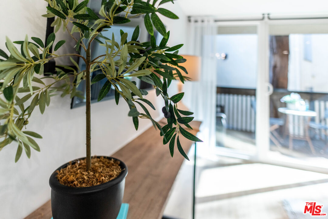 5901 Canterbury Dr Unit: 5