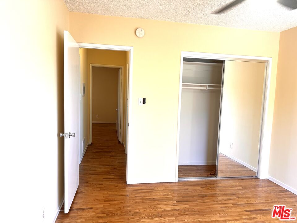 5411 S Centinela Ave Unit: 1